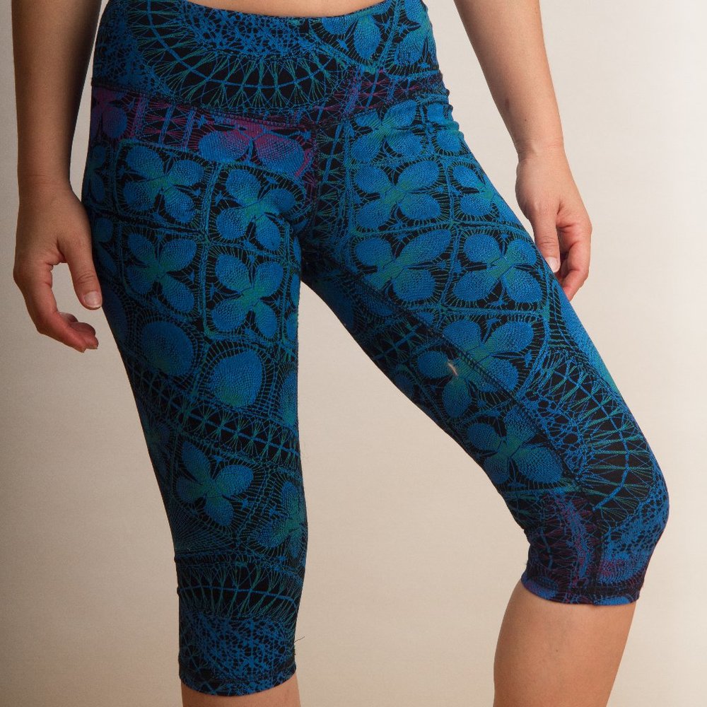 Juana de Arco Capri Leggings Size o